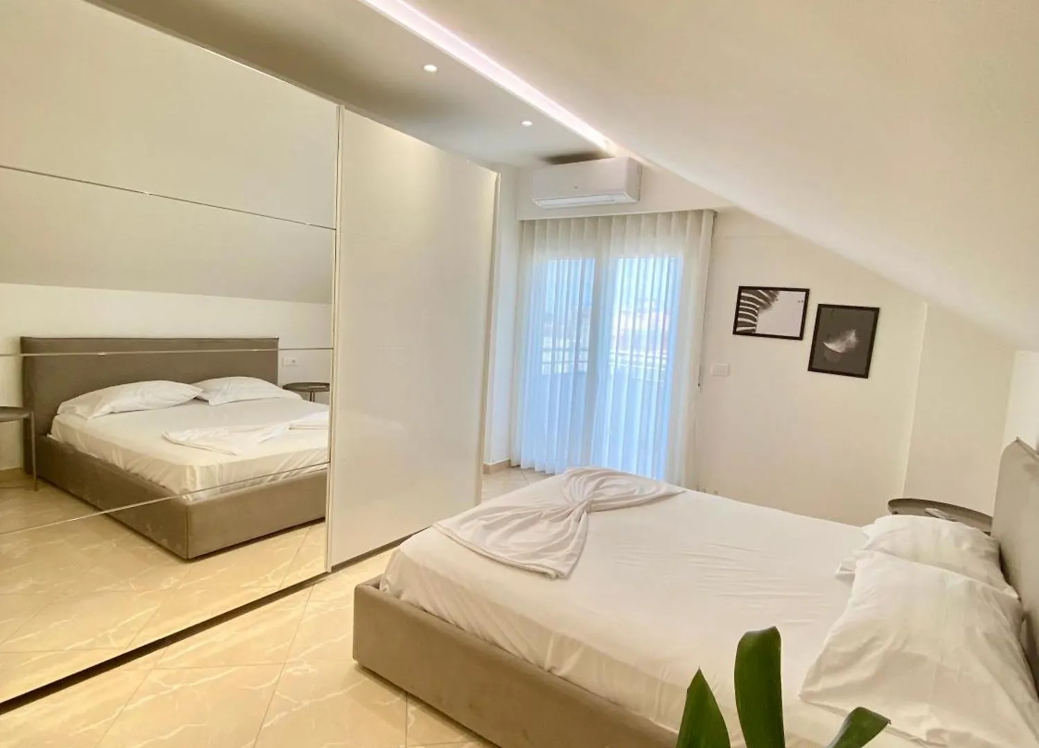 Lovely 3-Bedroom Apartment With Free Parking 格勒姆